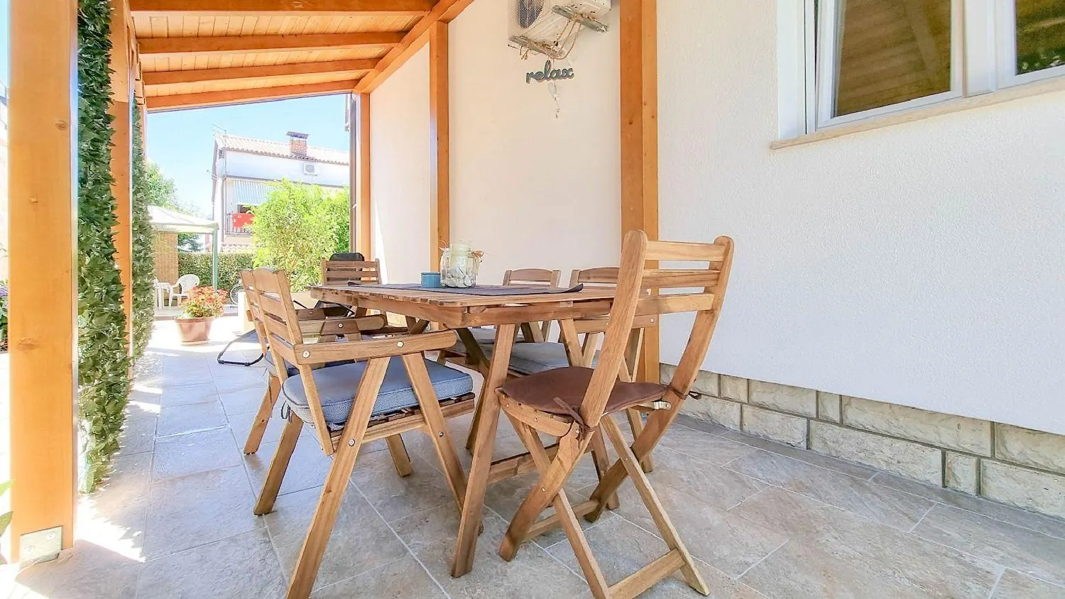 Bezauberndes Apartment Nur 250 Meter Zum Strand Mit Garten, Klima, Waschmaschine Umag
