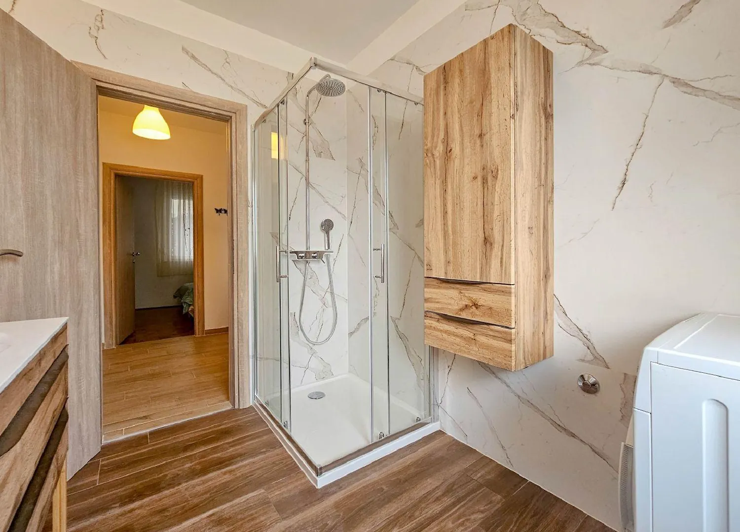 Bezauberndes Apartment Nur 250 Meter Zum Strand Mit Garten, Klima, Waschmaschine Umag