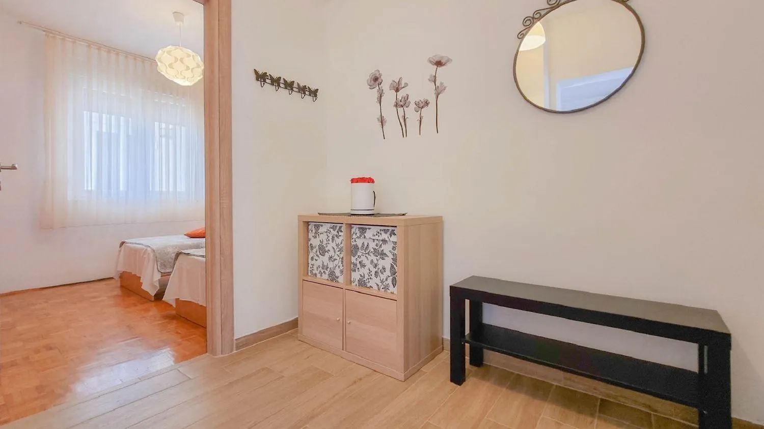 Bezauberndes Apartment Nur 250 Meter Zum Strand Mit Garten, Klima, Waschmaschine Umag