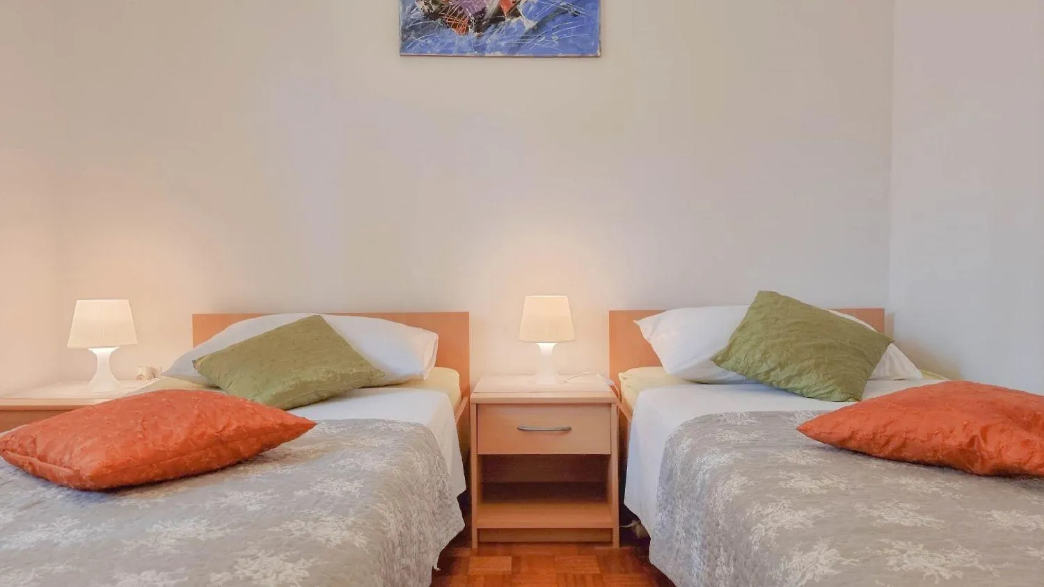 Bezauberndes Apartment Nur 250 Meter Zum Strand Mit Garten, Klima, Waschmaschine Umag